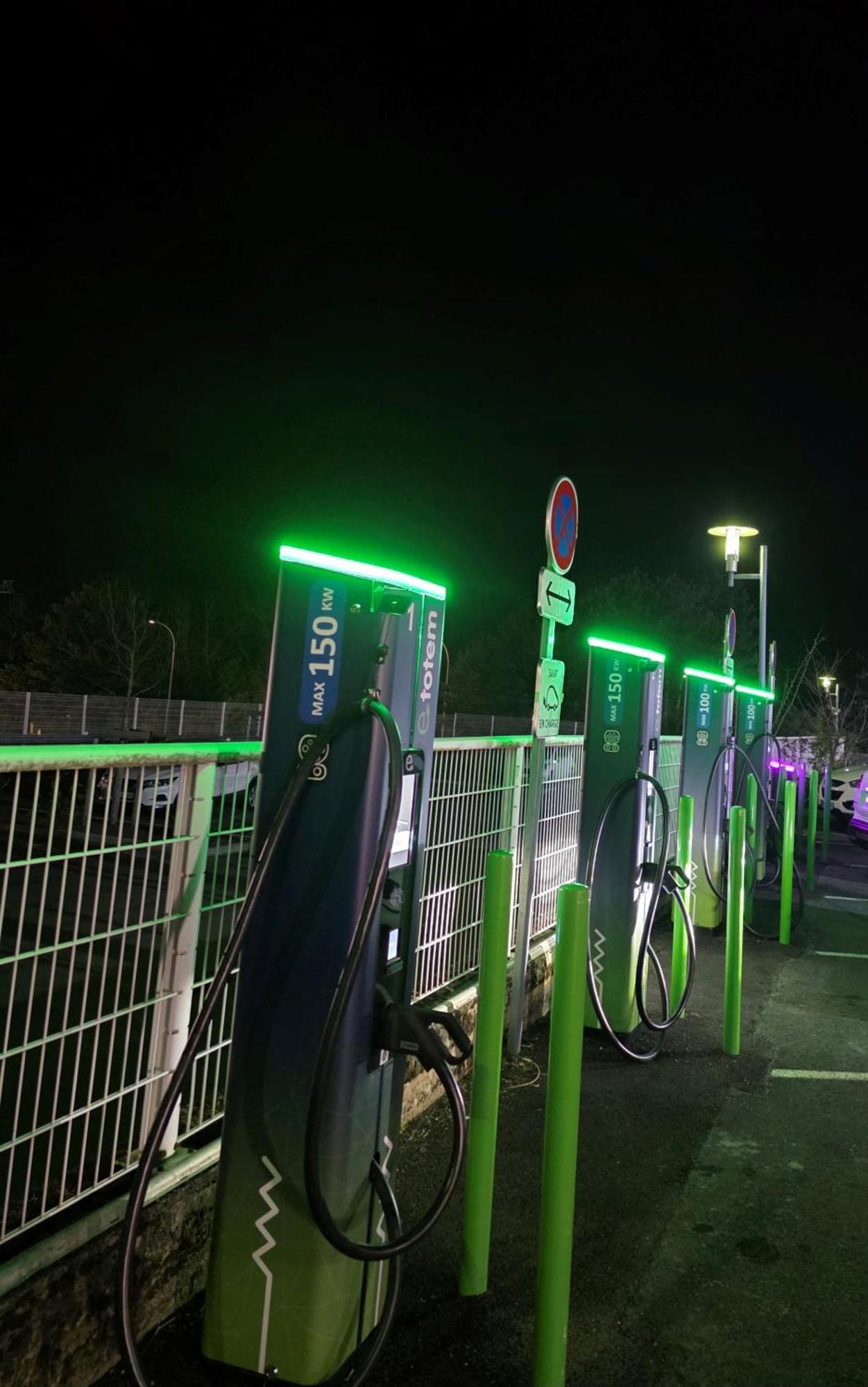 Premiere Classe Lyon Nord Dardilly Exteriör bild
