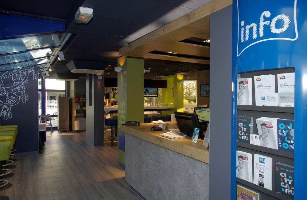 Premiere Classe Lyon Nord Dardilly Exteriör bild